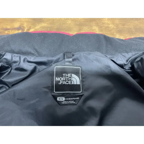 North Face Vest Womens Medium Pink Aconcagua Goose Down 550 Puffer Full Zip - Picture 9 of 12